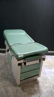 UMF EXAM TABLE