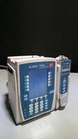 ALARIS MEDLEY PC 8000 SERIES INFUSION PUMP WITH ALARIS PUMP 8100 SERIES MODULE