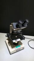 OLYMPUS LAB MICROSCOPE WITH 2 EYEPIECES (10X/18L)