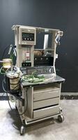 OHMEDA MODULUS SE ANESTHESIA MACHINE