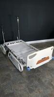 HILL-ROM TOTAL CARE SPORT 2 HOSPITAL BED