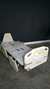 HILL-ROM P1600 ADVANTA HOSPITAL BED