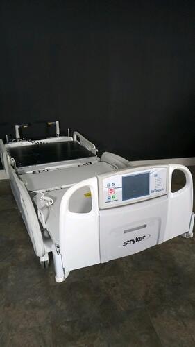 STRYKER 2141 HOSPITAL BED