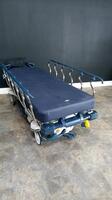 STRYKER 1015 BIG WHEEL STRETCHER
