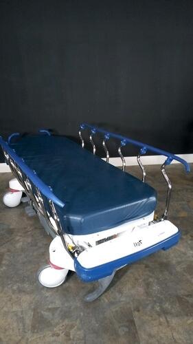 STRYKER 1105 PRIME SERIES STRETCHER