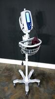 WELCH ALLYN 42MTB VITAL SIGN MONITOR ON ROLLING STAND