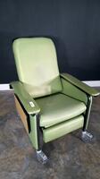 RECLINER