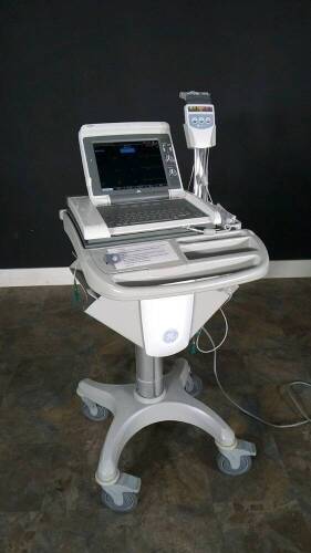 GE MAC 5500 HD ECG/EKG MACHINE WITH ACQUISITION MODULE ON CART