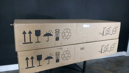 LOT OF STANDS (QTY 2)