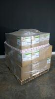 LOT OF DISPOSABLES