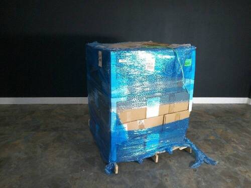 LOT OF DISPOSABLES