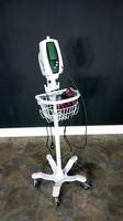 WELCH ALLYN 420 SERIES VITAL SIGN MONITOR ON ROLLING STAND