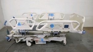 HILL-ROM P1900 TOTALCARE SPORT HOSPITAL BED