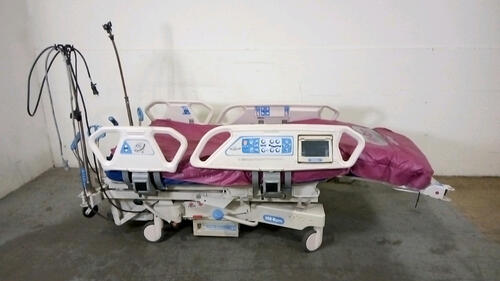 HILL-ROM P1900 TOTALCARE SPORT 2 HOSPITAL BED