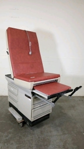 RITTER/MIDMARK 404 EXAM TABLE