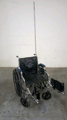 MED LINE EXCEL WHEEL CHAIR