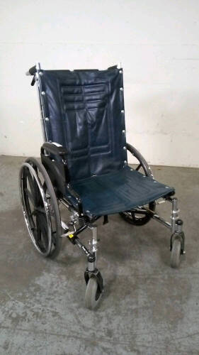 INVACARE TRACER SX5 WHEELCHAIR