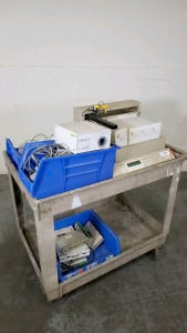 GILSON FC 204/819 FRACTION COLLECTOR AND INJECTIN VALVE ACTUATOR WITH ACCESSORIES (NO CART)