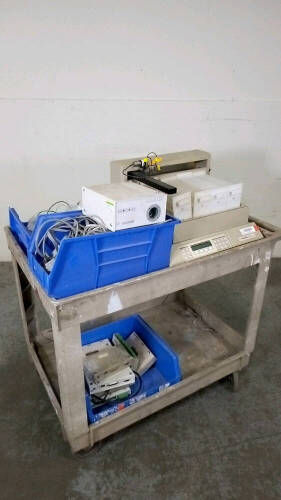 GILSON FC 204/819 FRACTION COLLECTOR AND INJECTIN VALVE ACTUATOR WITH ACCESSORIES (NO CART)