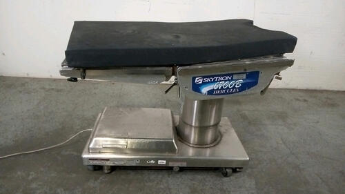 SKYTRON 6700B HERCULES SURGICAL TABLE