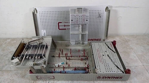 SYNTHES 7.0MM CANNULATED SCREW SET