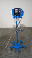 GE DINAMAP V100 CARESCAPE VITAL SIGNS MONITOR ON ROLLING STAND WITH BP CABLE