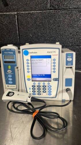 CAREFUSION ALARIS PC INFUSION PUMP W/8100 MODULE, ALARIS AUTO ID & SCANNER