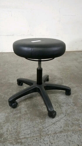 EXAM STOOL L