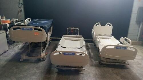 LOT OF HILL-ROM VERSACARE HOSPITAL BEDS