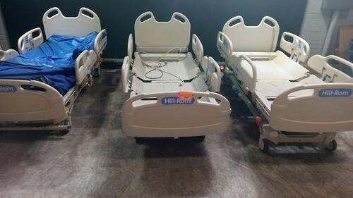 LOT OF HILL-ROM VERSACARE HOSPITAL BEDS