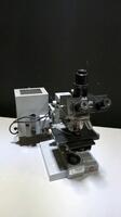 LEITZ LAB MICROSCOPE