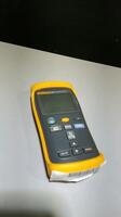 FLUKE 52 II THERMOMETER