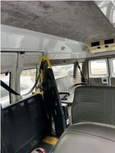 2004 Ford Van E250