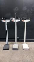 LOT OF PATIENT SCALES