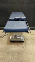 STERIS 3085 SP OR TABLE WITH HAND CONTROL