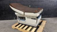 MIDMARK 405 EXAM TABLE