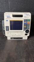 MEDTRONIC LIFEPAK 12 DEFIB W/3 LEAD ECG,PACING,ANALYZE,NIBP,SP02