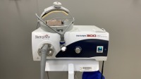 SUNOPTICS SURGICAL S300T TITAN 300 HIGH PERFORMANCE LIGHT SOURCE W/ HEADLIGHT, FIBEROPTIC CABLES ON ROLLING STAND