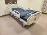 HILL-ROM P3200 VERSACARE HOSPITAL BED