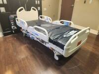 HILL-ROM P3200 VERSACARE HOSPITAL BED