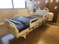 HILL-ROM P3200 VERSACARE HOSPITAL BED