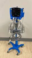 GE DINAMAP V100 PATIENT MONITOR ON ROLLING STAND