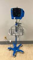 GE DINAMAP V100 PATIENT MONITOR ON ROLLING STAND