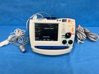 ZOLL RSERIES ALS DEFIBRILLATOR W/ SPO2, ECG, CO2 W/ CAPNOSTAT 5 MAINSTREAM SENSOR