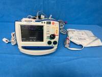 ZOLL RSERIES ALS DEFIBRILLATOR W/ SPO2, ECG, CO2