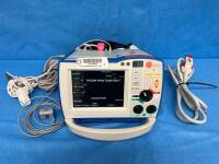 ZOLL RSERIES ALS DEFIBRILLATOR W/ SPO2, ECG, CO2 W/ CAPNOSTAT 5 MAINSTREAM SENSOR