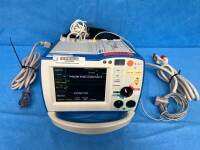 ZOLL RSERIES ALS DEFIBRILLATOR W/ SPO2, ECG, CO2 W/ CAPNOSTAT 5 MAINSTREAM SENSOR