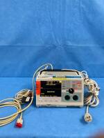 ZOLL MSERIES BIPHASIC DEFIBRILLATOR W/ 3 LEAD ECG, SPO2, PACING, ANALYZE, ECG, W/ BATTERY