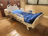 HILL-ROM P3200 VERSACARE HOSPITAL BED