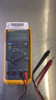 FLUKE 87 III TRUE RMS MULTIMETER W/ CAGLES